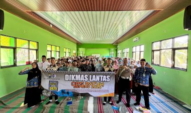 Operasi-Patuh-Semeru-2025-Polres-Blitar-Ajak-Pelajar-Jadi-Pelopor-Keselamatan